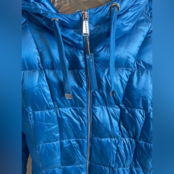 Calvin Klein Lightweight Premium Down jacket - Picture 2 of 7